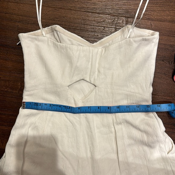 Greylin Strapless Jumpsuit, lined, side zipper in Linen/cotton blend in EUC - Picture 9 of 13